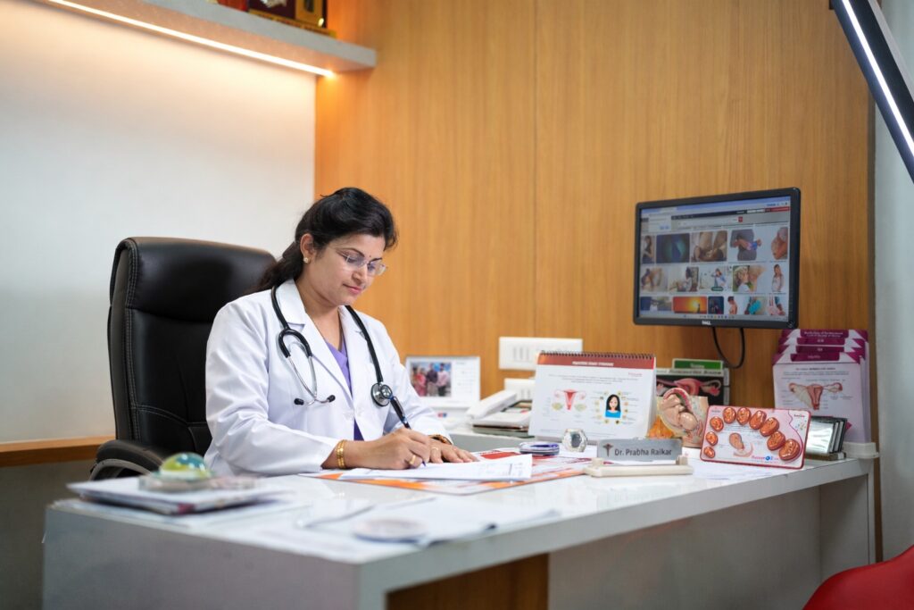 PCOS PCOD Infertility Care in Gangavathi – Gynecologist consulting a patient about fertility and hormonal health at Yashodha Hospital